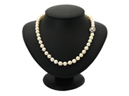 Jewellery, PEARL NECKLACE, cultured pearls approx. 7,5-8,0 mm, in auction: Lilla jewellery – Tuesday 9 September