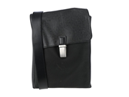 Accessories, BAG, LOUIS VUITTON, in auction: Fashionable – Thursday 9 October