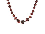 Jewellery, NECKLACE, metal, in auction: General – Tuesday 30 September