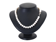 Jewellery, PEARL NECKLACE, cultured freshwater pearls approx. 9 mm, in auction: General – Tuesday 14 October