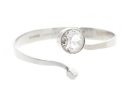 Jewellery, GUSSI, bangle, in auction: Lilla jewellery – Tuesday 7 October