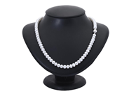 Jewellery, PEARL NECKLACE, cultured freshwater pearls approx. 6,7 mm, in auction: General – Tuesday 14 October