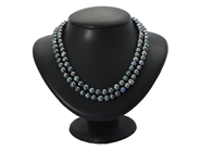 Jewellery, PEARL NECKLACE, cultured dyed freshwater pearls, in auction: General – Tuesday 28 October