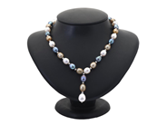 Jewellery, PEARL NECKLACE, cultured dyed freshwater pearls, in auction: General – Tuesday 28 October