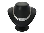 Jewellery, NECKLACE, sterling silver. flower motif, in auction: Lilla jewellery – Tuesday 21 October