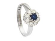 Jewellery, CLUSTER RING, 18K white gold, in auction: Lilla jewellery – Tuesday 21 October
