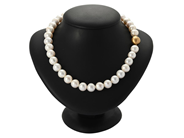 Jewellery, PEARL NECKLACE, cultured freshwater pearls, in auction: Lilla jewellery – Tuesday 4 November