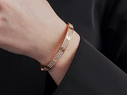 Jewellery - CARTIER, Love bracelet - View 6