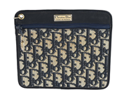 Accessories, CLUTCH, DIOR, in auction: Fashionable – Thursday 18 December