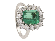 Jewellery, CLUSTER RING, 18K white gold, in auction: Important jewellery – Saturday 29 November