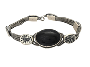 Jewellery, BRACELET, sterling silver, in auction: General – Tuesday 25 November