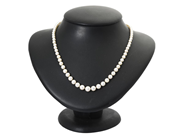 Jewellery, PEARL NECKLACE, cultured salt water pearls approx. 3,3-6,8 mm, in auction: Lilla jewellery – Tuesday 2 December