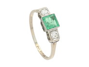 Jewellery - THREE STONE RING, 18K white gold - View 1