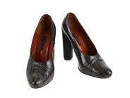 Clothes, SHOES, LOUIS VUITTON, in auction: Fashionable – Thursday 18 December