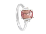 Jewellery - RING, 18K white gold with pink tourmaline 1,41 ctw - View 1