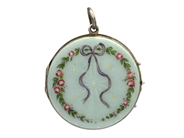 Jewellery, LOCKET, sterling silver, in auction: Lilla jewellery – Tuesday 2 December