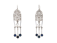 Jewellery, EARRINGS, 18K white gold, in auction: Christmas – Saturday 13 December