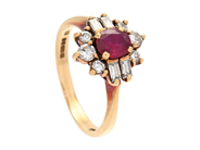 Jewellery, CLUSTER RING, 18K gold, in auction: Lilla jewellery – Tuesday 2 December