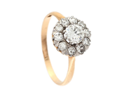 Jewellery, CLUSTER RING, 18K gold, in auction: Christmas – Saturday 13 December