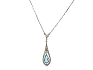 Jewellery, NECKLACE, pendant in gold/platinum, in auction: Lilla jewellery – Tuesday 16 December 2025