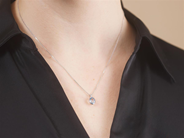 Jewellery - PENDANT/CHAIN, 18K white gold - View 2