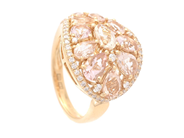 Jewellery - RING, 18K gold with 11 morganites 2,87 ctw - View 1