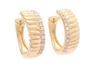 Jewellery - HOOP EARRINGS, 18K gold with 26 brilliant cut diamonds 0,13 ctw - View 1
