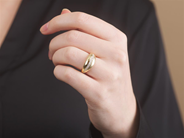 Jewellery - RING, 18K gold with 11 brilliant cut diamonds 0,33 ctw - View 3