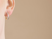 Jewellery - HOOP EARRINGS, 18K gold/white gold - View 2