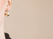 Jewellery - EARRINGS, 18K gold with 76 brilliant cut diamonds 0,25 ctw - View 2