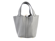 Accessories, BAG, HERMÈS, in auction: Fashionable – Thursday 18 December