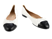 Clothes, SHOES, CHANEL, in auction: Fashionable – Thursday 15 January