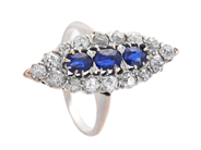 Jewellery, CLUSTER RING, 14K gold, in auction: Lilla jewellery – Tuesday 13 January