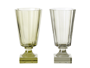Glass, VASES, 2 pieces, in auction: Decorative – Saturday 10 January 2026