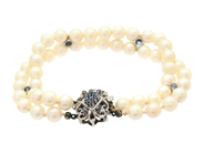 Jewellery, PEARL BRACELET, cultured salt-water pearls approx. 6-6,5 mm, in auction: NewYear – Saturday 27 December 2025