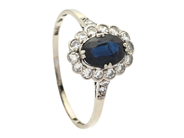 Jewellery, CLUSTER RING, 18K white gold, in auction: NewYear – Saturday 27 December 2025
