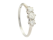 Jewellery, THREE STONE RING, 18K white gold, in auction: NewYear – Saturday 27 December 2025
