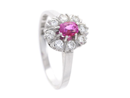 Jewellery, CLUSTER RING, 18K white gold, in auction: Lilla jewellery – Tuesday 27 January
