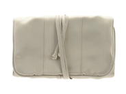 Jewellery, OLE LYNGGAARD, tavel case., in auction: Modern – Saturday 17 January