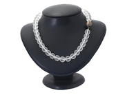 Jewellery, NECKLACE, rock crystal beads approx. 10,3 mm, in auction: Lilla jewellery – Tuesday 27 January