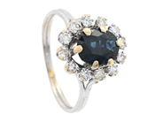 Jewellery, CLUSTER RING, 18K white gold, in auction: Lilla jewellery – Tuesday 10 February