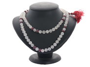 Jewellery, NECKLACE, faetterad quartz and rubies, in auction: General – Tuesday 31 March
