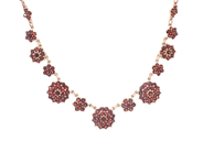 Jewellery, NECKLACE, gilt silver, in auction: Lilla jewellery – Tuesday 24 February