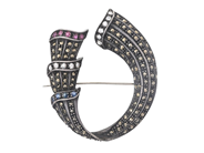 Jewellery, BROOCH, sterling silver, in auction: General – Tuesday 3 March