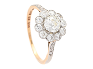 Jewellery, CLUSTER RING, 18K gold/platinum, in auction: Classic – Saturday 21 February