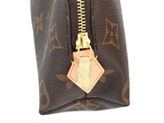 Accessories - LOUIS VUITTON, TOILETRY CASE - View 5