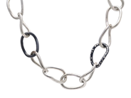 Jewellery, NECKLACE, sterling silver, in auction: Modern – Saturday 11 April