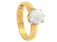 Jewellery, PEARL RING, 18K gold, in auction: Lilla jewellery – Tuesday 24 March