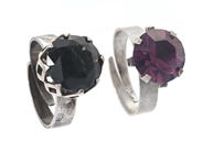 Jewellery, JEWELLERY SET, 2 items rings, in auction: General – Tuesday 31 March