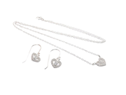 Jewellery, JEWELLERY SET, 1 necklace, in auction: General – Tuesday 12 May
